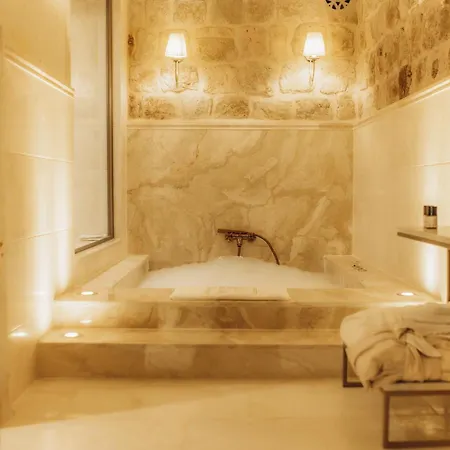 Via Regia Cappadocia * ウチヒサール