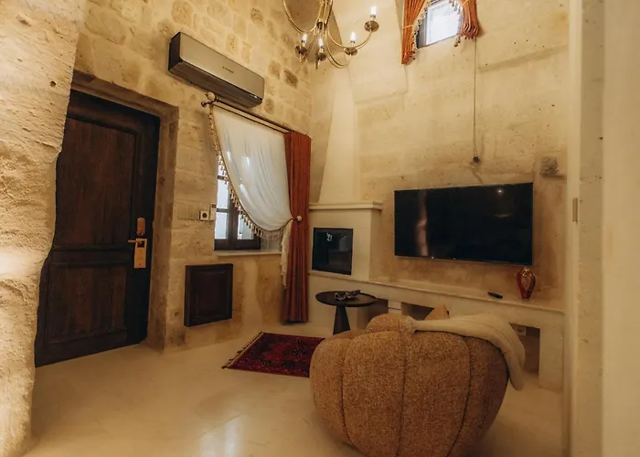 Via Regia Cappadocia Üçhisar